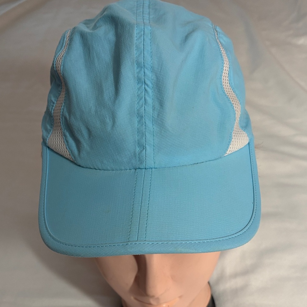 Sky Blue Cap with Omni-shade & Mesh Accents